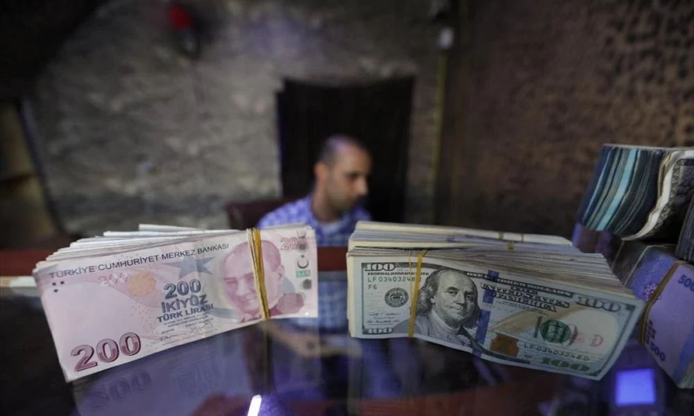 Ο «επιθανάτιος ρόγχος» της τουρκικής λίρας πιο κοντά από ποτέ